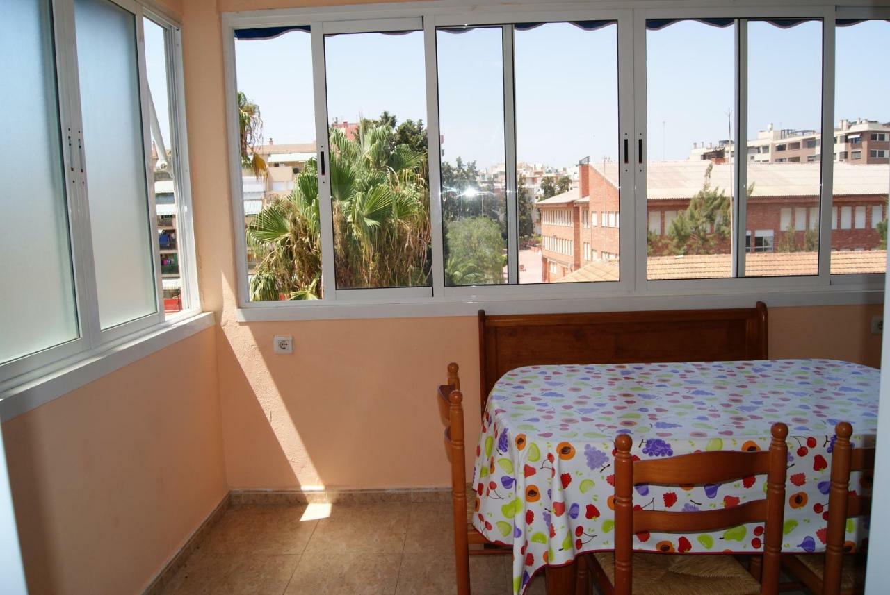 Playa Delicias Apartment Aguilas Luaran gambar