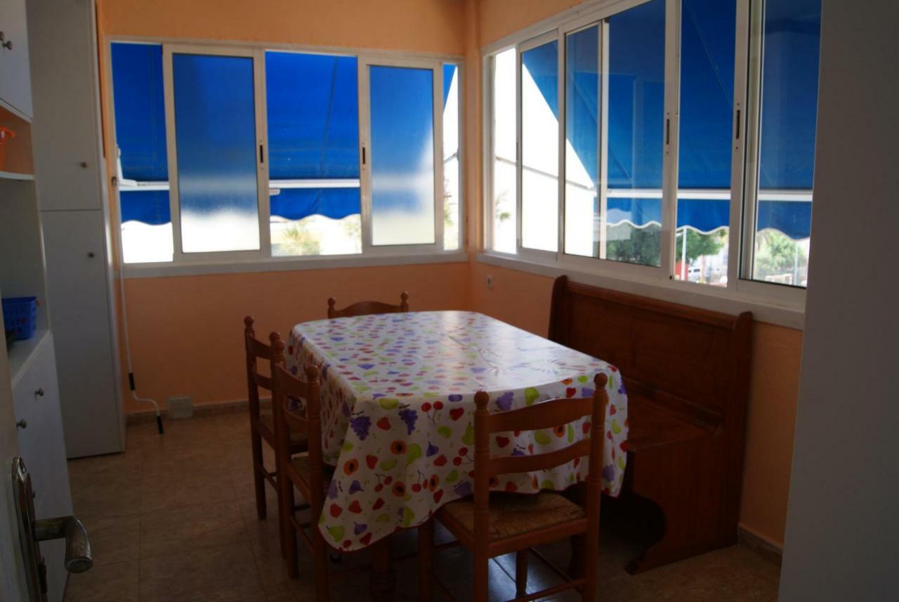 Playa Delicias Apartment Aguilas Luaran gambar